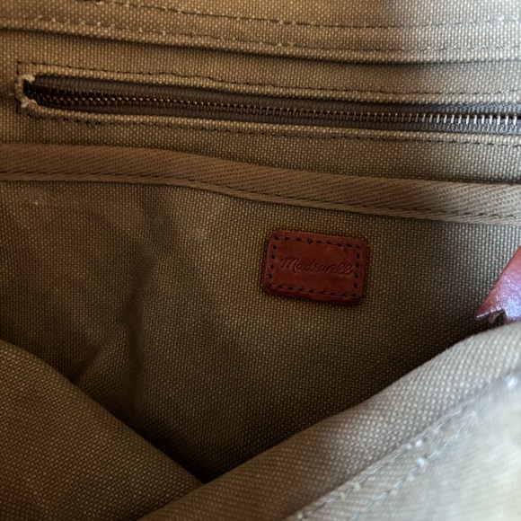 Madewell Medium Transport Tote - Picture 4 of 11